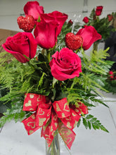 Load image into Gallery viewer, Classic &quot;Be Mine&quot; Half Dozen Roses
